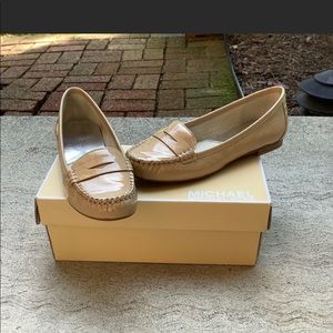 Michael Kors Nude Flats size 7